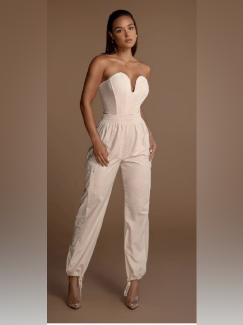 JLUXLABEL Cream Cargo Jogger Pants
TOP NOT INCLUDED